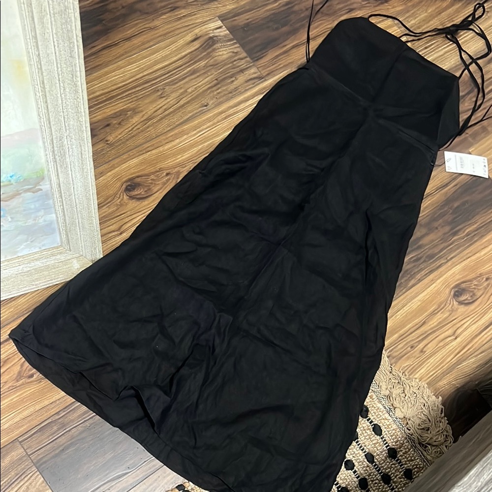 Elegant Black Women's backless linen dress
